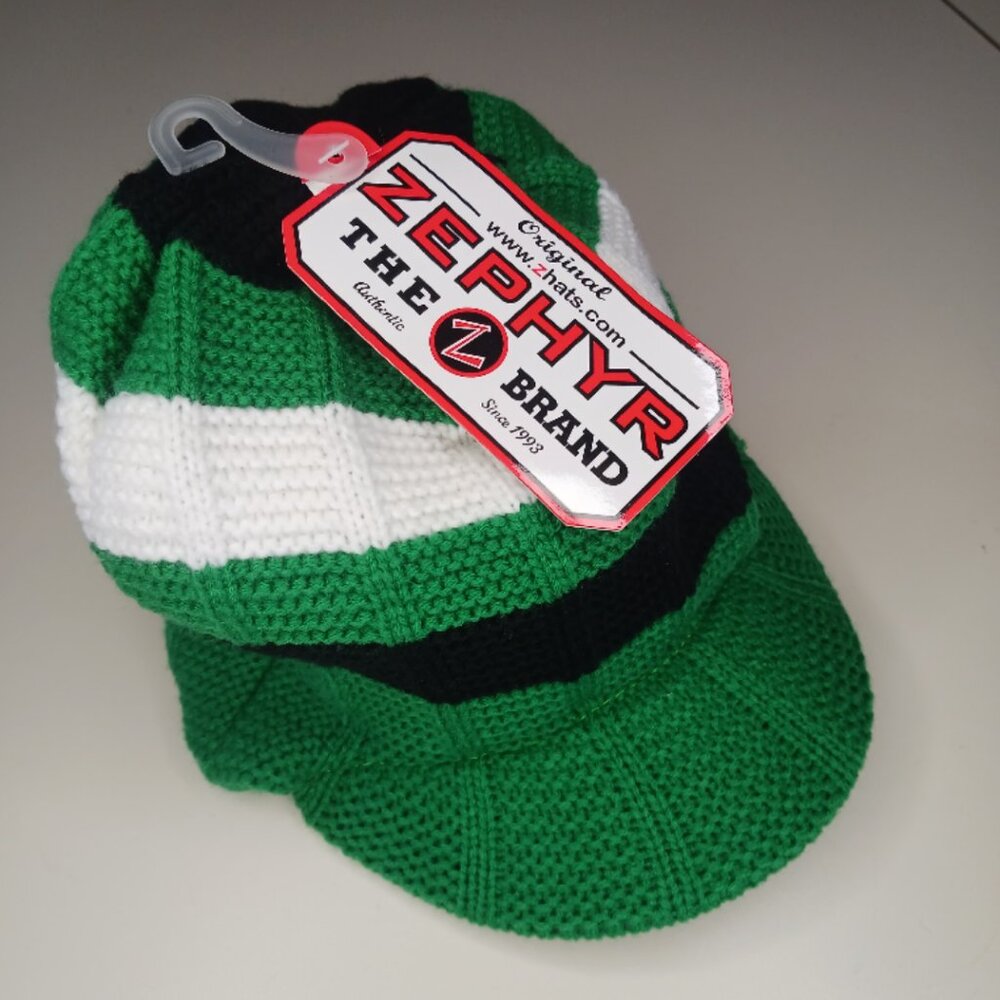 North Dakota Fighting Sioux Mens Hat Cap Winter Knit Beanie with Brim NCAA